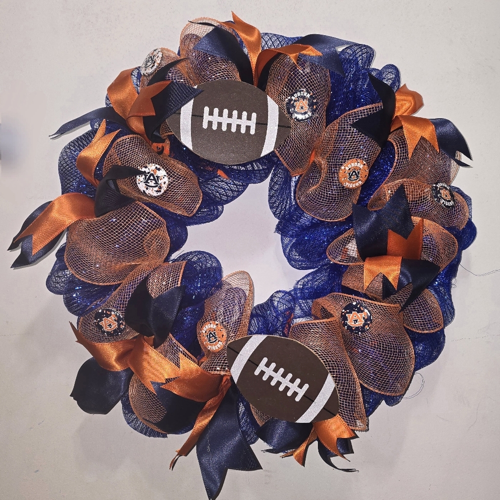Auburn Wreath